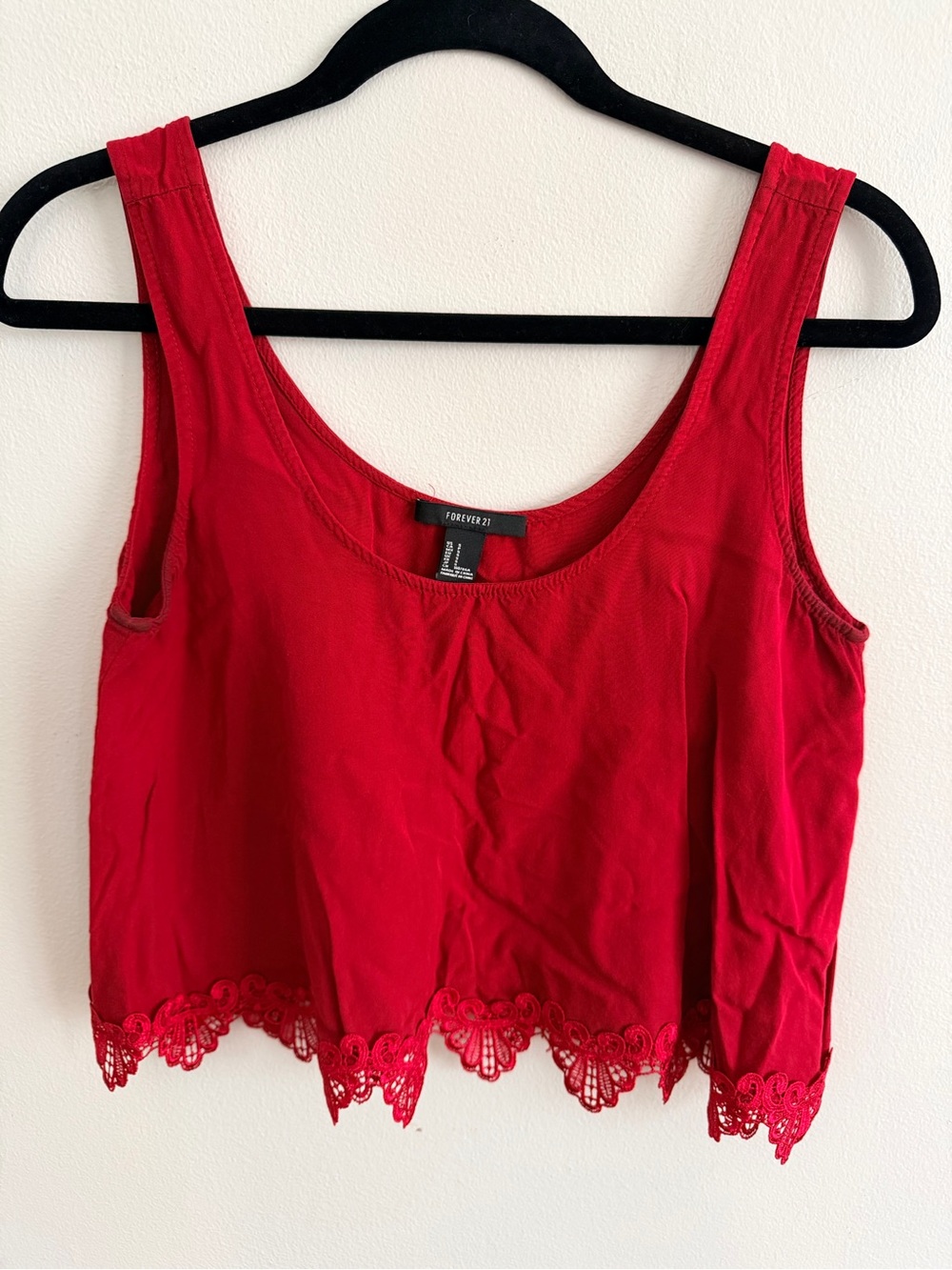 Forever 21 Red Lace-Trim Cropped Tank
